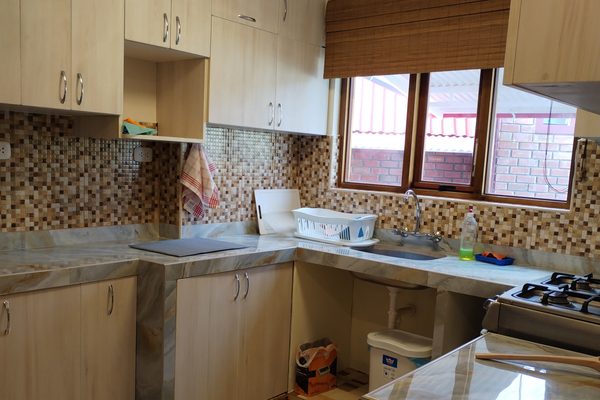 Cocina equipada a disposición de los huéspedes (free kitchen)