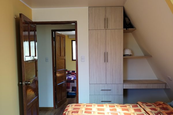 Habitación matrimonial con clóset